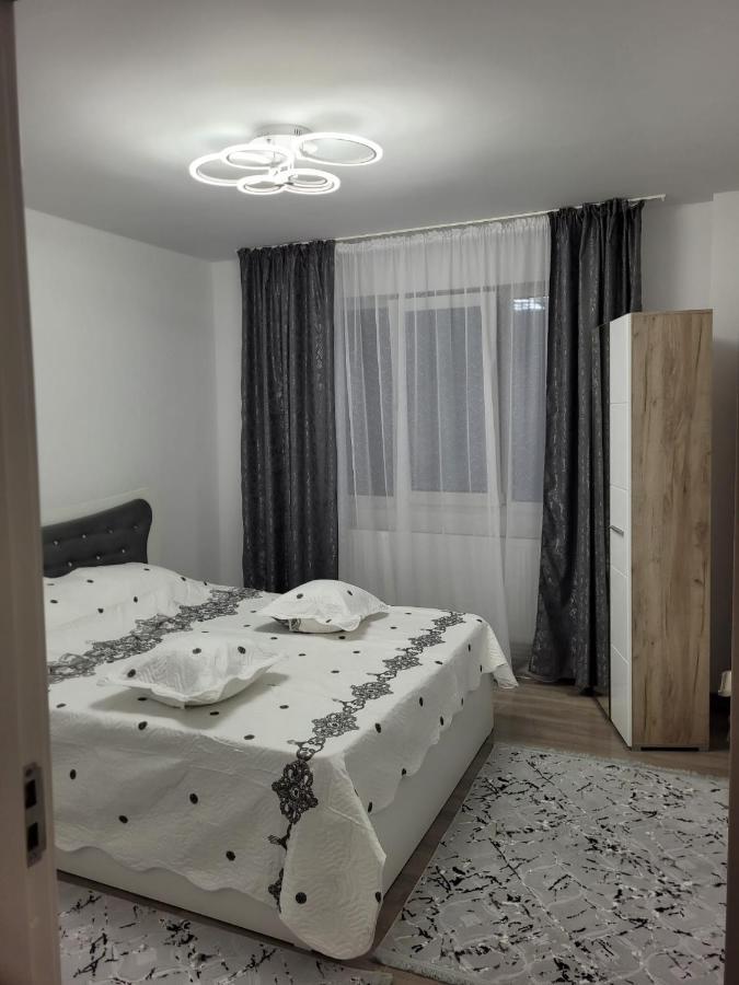 ياش Apartament Regim Hotelier 2 المظهر الخارجي الصورة