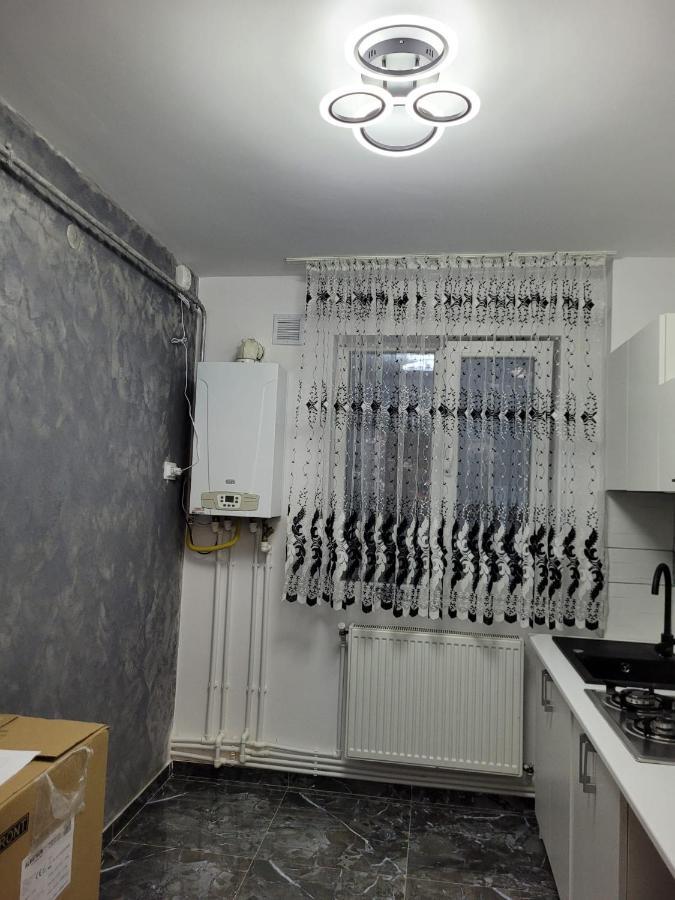 ياش Apartament Regim Hotelier 2 المظهر الخارجي الصورة